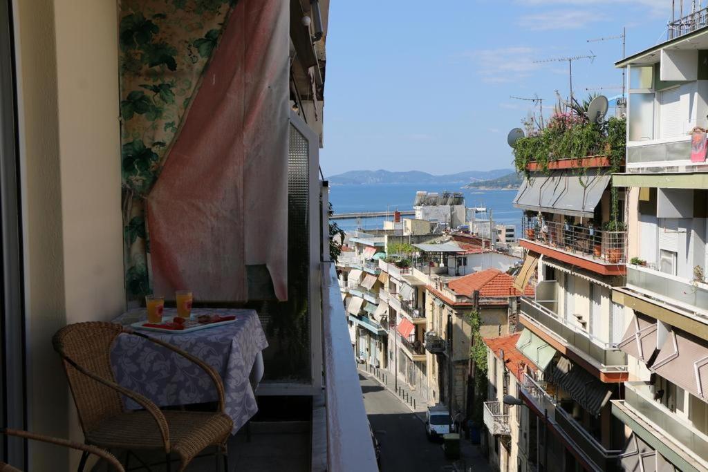 Mary Kavala Apartment ภายนอก รูปภาพ