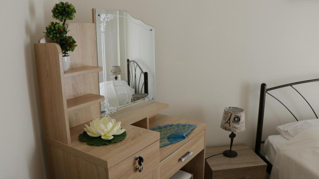 Mary Kavala Apartment ภายนอก รูปภาพ