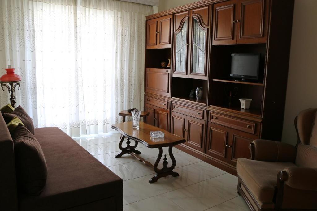 Mary Kavala Apartment ภายนอก รูปภาพ